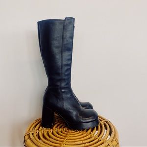 90's Steve Madden Chunky Boots